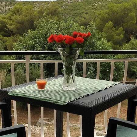 Sea Star - One Bedroom With Balcony Appartement *